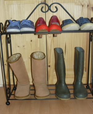 Boot stand and shoe rack Boot holders UK