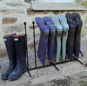 Straight Boot rack 4 pair