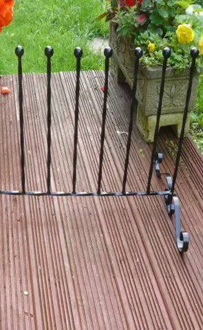 Scrolled boot holder Boot holders UK